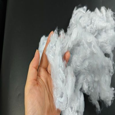 1.4D*38mm पीएसएफ ठोस पुनरुत्पादित पॉलिएस्टर स्टेपल फाइबर यार्न के लिए