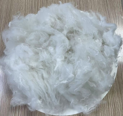 अच्छी कीमत पुनर्नवीनीकरण पॉलिएस्टर स्टेपल फाइबर 1.56D उच्च यूवी सुरक्षा ऑनलाइन