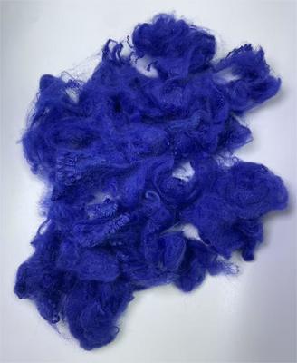 अच्छी कीमत Recycled Polyester Staple Fiber with 0.2% Oil Content and 0.7-15dtex Fineness in Sapphire Blue ऑनलाइन