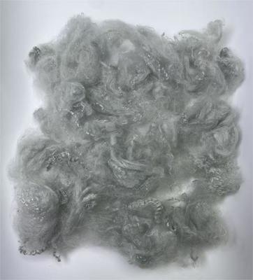 अच्छी कीमत Recycled Polyester Staple Fiber 2.5D 51mm Grey with Moisture Regain 0.4% and Last Fastener 4 Or Above ऑनलाइन